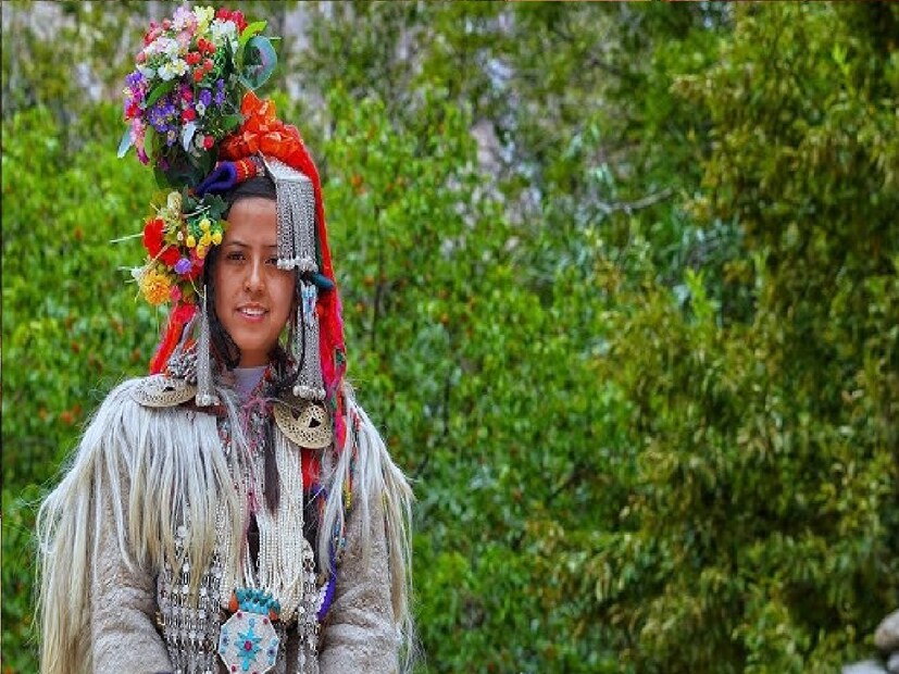 *এই গ্রামে এখনও পুরুষদের কাছে বিদেশি মহিলারা গর্ভবতী হতে আসেন। বিদেশি মহিলাদের দাবি, এই গ্রামের পুরুষদের সঙ্গে সম্পর্কের মাধ্যমে গর্ভবতী হলে তাঁরা বীর সন্তানের জন্ম দেবেন। সংগৃহীত ছবি। 