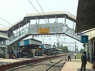 রেলে চাকরির প্রতারণা রুখতে প্রচারে কেন্দ্র 