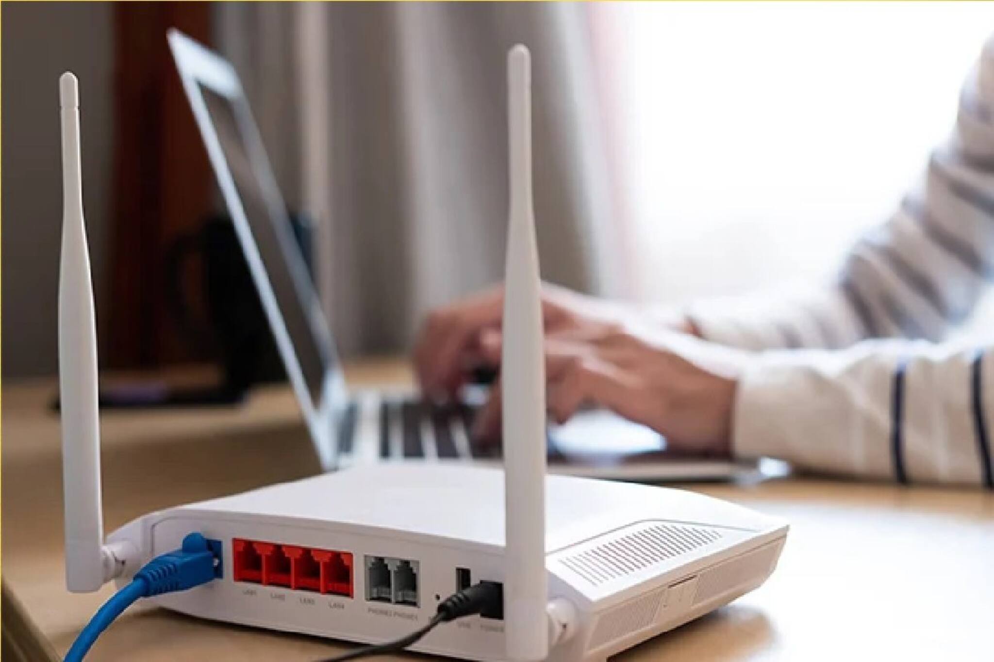 Fast Internet Speed: ঘরে WiFi রাউটার কোথায় রাখা? ইন্টারনেট আটকে যাচ্ছে বারবার... এই কারণেই স্পিড কমছে না তো! কোন ভুলে পকেট হবে ফাঁকা