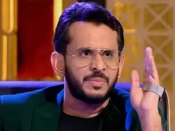 প্রস্তাব নাকচ করেছিলেন জনপ্রিয় গয়নার ব্র্যান্ডের প্রতিষ্ঠাতা দুই বোন; বেজায় চটলেন আমন গুপ্তা, করলেন তীব্র ভর্ৎসনা