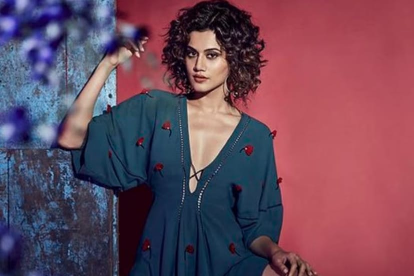 শোনা গিয়েছিল, তাপসীর দীর্ঘ ১০ বছরের বন্ধু তাঁর বহু বর৷ মার্চে উদয়পুরে হতে পারে বিয়ের অনুষ্ঠান৷ সেখানেই পারিবারিক অনুষ্ঠানে বিবাহের যাবতীয় আয়োজন করা হবে৷ কোনও বলিউড সেলেব্রিটি সেই অনুষ্ঠানে আমন্ত্রিত থাকবেন না বলেই জানা গিয়েছিল, কিন্তু তেমন কোনও পরিকল্পনা নেই৷ 