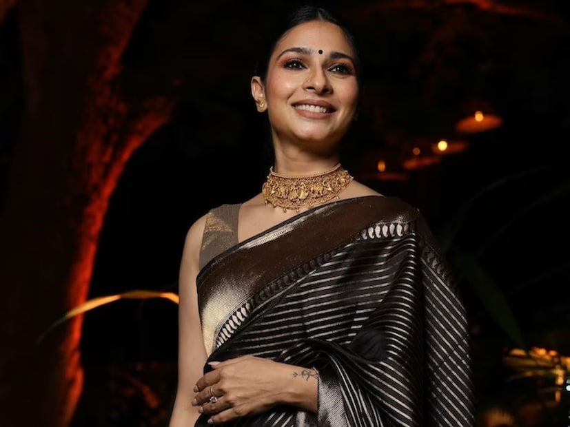 তানিশা এবং উদয় চোপড়ার সম্পর্ক প্রায় ২ বছর ধরে চলেছিল। এখন অবশ্য সব সম্পর্ক থেকে বেরিয়ে এসেছেন। এখন তাঁর বয়স ৪৫ বছর। (ছবি সৌজন্যে: Instagram@tanishaamukerji)