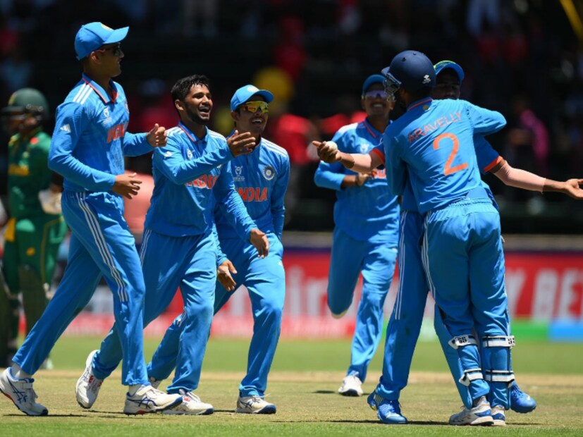 অলরাউন্ডার ও বোলিং: বর্তমান ক্রিকেটে দলে অলরাউন্ডার কতটা গুরুত্বপূর্ণ তা নতুন করে বলার অপেক্ষা রাখে না। এই দলেও ২ গুরুত্বপূর্ণ অলরাউন্ডার রয়েছেন। অর্শিন করেন পেস বোলিং ও  মুশির বাঁ হাতি স্পিনার। যা দলের ভারসাম্য বাড়িয়েছে। এছাড়া বোলিংয়েও রাজ লিম্বানি, মুরুগান পেরুমাল অভিষেক, নমন তিওয়ারি,সউমি কুমার পাণ্ডেরা ছন্দে রয়েছেন।