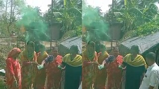  আবির খেলায় মাতলেন জামালপুরের বাসিন্দারা 