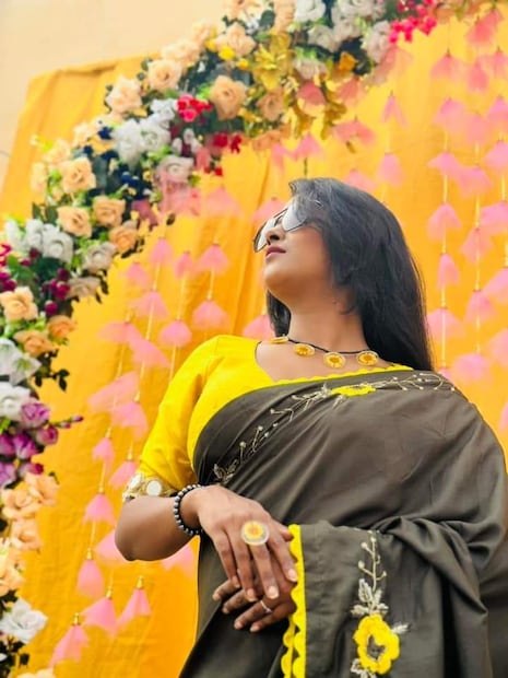 গত ১০ জুলাই পরিবারের প্রিয়জনদের আশীর্বাদ সঙ্গে নিয়ে বিয়ে করেন অভিনেত্রী শ্রুতি দাস। পাত্র স্বর্ণেন্দু সমাদ্দার, যিনি টলিপাড়ার পরিচিত প্রযোজক ও পরিচালক।  সম্প্রতি আইনি বিয়ের ছয় মাসের উদযাপনও করেছেনও তিনি।