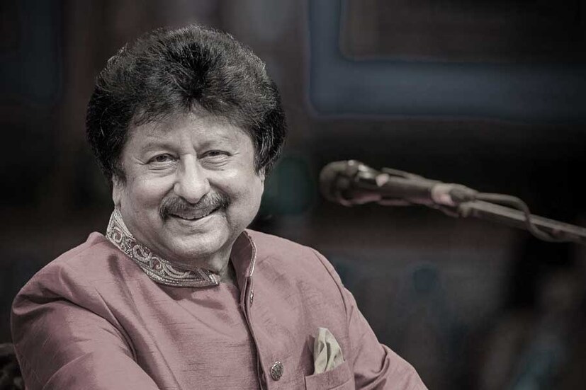 সঙ্গীতশিল্পী পঙ্কজ উধাসের প্রয়াণের খবর নিশ্চিত করেছেন শিল্পীর মেয়ে নায়াব উধাস৷ শিল্পীর মৃত্যুতে শোকের ছায়া পড়েছে সঙ্গীত জগতে৷কিংবদন্তি মৃত্যুতে কাঁদছে গোটা দেশের সমস্ত অনুরাগীরা৷  আচমকাই সকলকে ছেড়ে চিরঘুমের দেশে পাড়ি দিলেন তিনি৷ 
