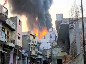 দিল্লিতে ভয়াবহ কাণ্ড!