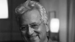 চলে গেলেন কুমার সাহানি। 