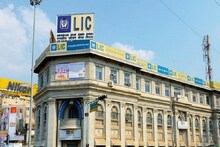 ভবিষ্যতের পেনশনের চিন্তা আর থাকবে না;প্রবীণ নাগরিকদের জন্য সেরা LIC-র এই প্ল্যান