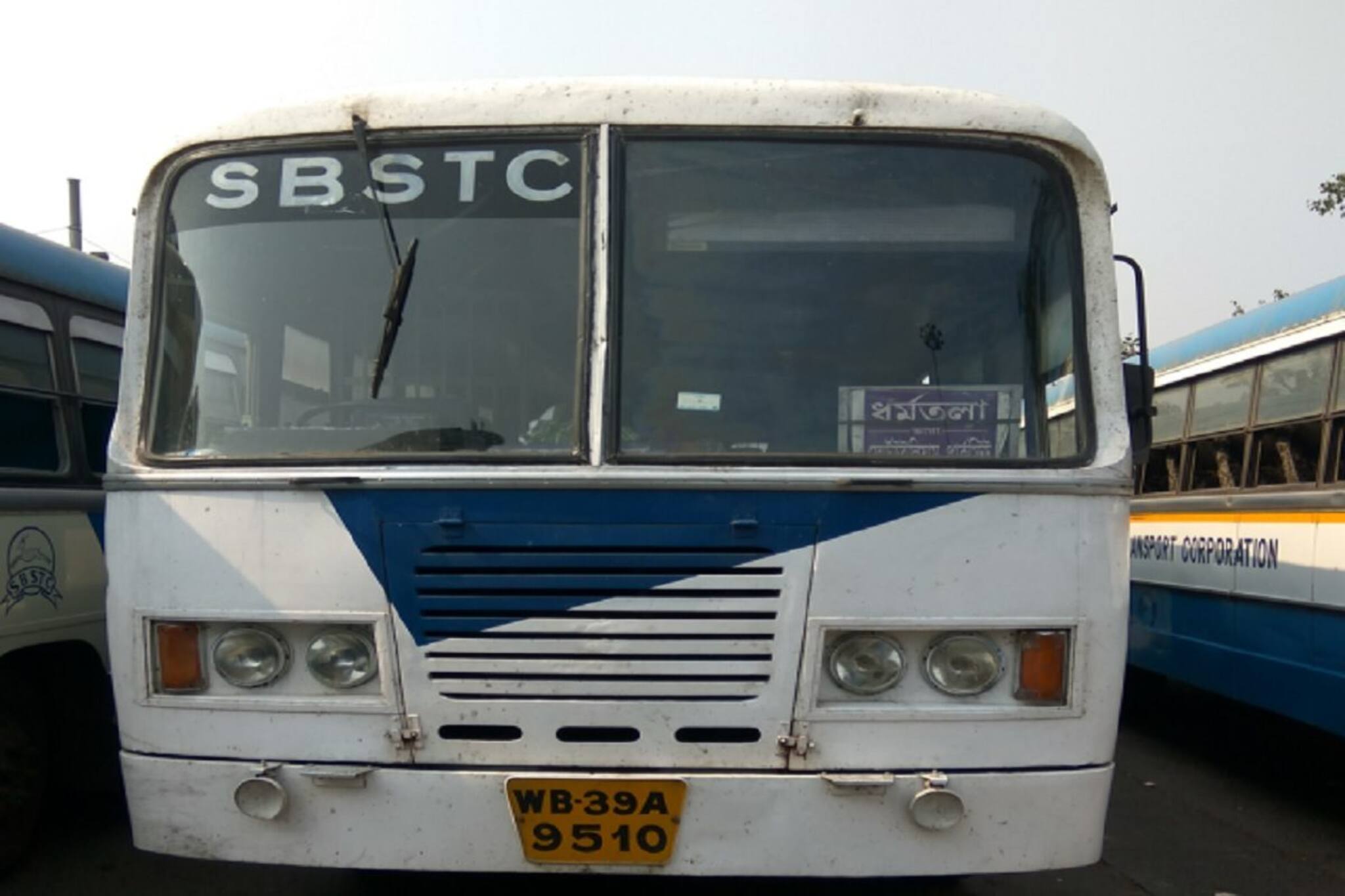 আজ থেকে রাস্তায় মাধ্যমিক স্পেশ্যাল বাস! কখন, কোন রুটে চলবে অবশ্যই জেনে নিন