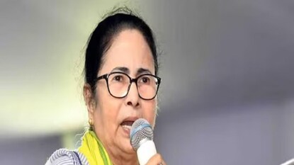 দিল্লি যাচ্ছেন মমতা! দিল্লি যাচ্ছেন মমতা!