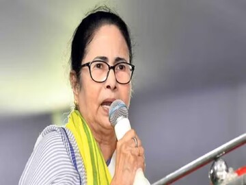 দিল্লি যাত্রা বাতিল করলেন মমতা৷ 