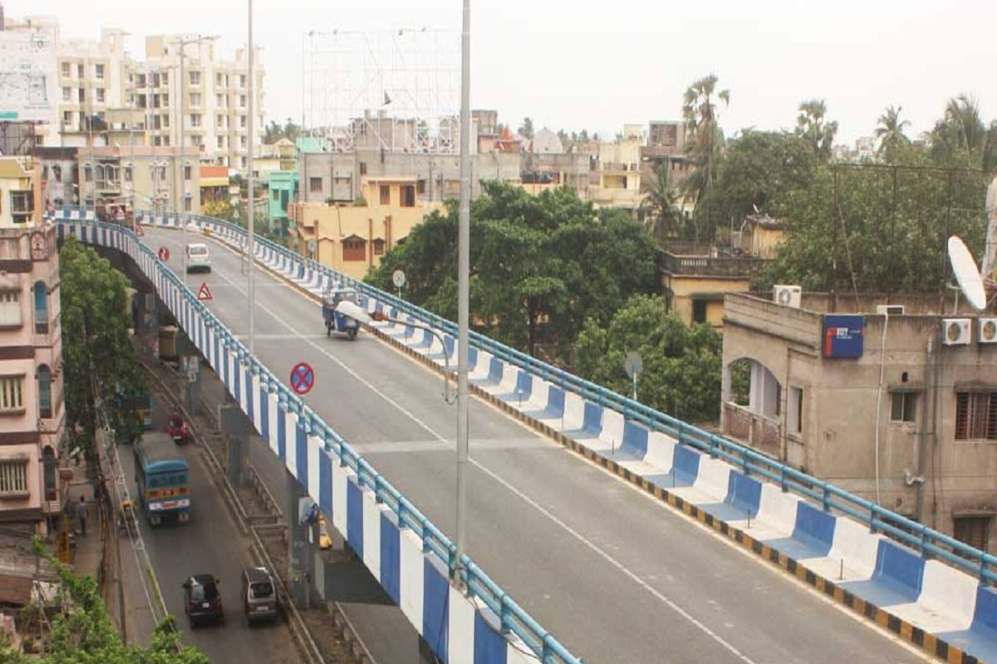 অনন্য নজির! ৪ বছরে কলকাতার এই উড়ালপুলে দুর্ঘটনার সংখ্যা 0 !কারণ জেনে চমকে উঠবেন