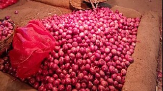 ফের পেঁয়াজের দাম বাড়ার আশঙ্কা৷ 