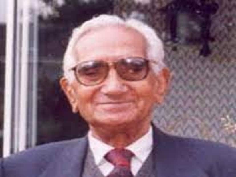 লাহোরেই সাংবাদিকতা শুরু করেন জগন্নাথ আজাদ৷ দেশভাগের পর দিল্লিতে এসে উর্দু সংবাদ পত্রের সম্পাদক হন৷ ১৯৪৮ সালে এমপ্লয়মেন্ট এক্সচেঞ্জ পেপারের সম্পাদক হয়েছিল তিনি৷ তথ্য ও সম্প্রচার মন্ত্রকের প্রথম জনসংযোগ আধিকারিক জগন্নাথ আজাদ৷