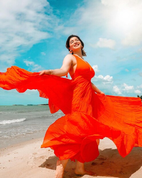 তবে কী করেন সারা? কী তাঁর পেশা, জানলে খুবই অবাক হবেন! 