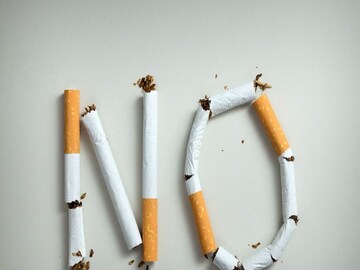 দিনে কাঁড়ি কাঁড়ি সিগারেট-বিঁড়িতে সুখটান! ধূমপানে কেন এত আনন্দ মানুষের?