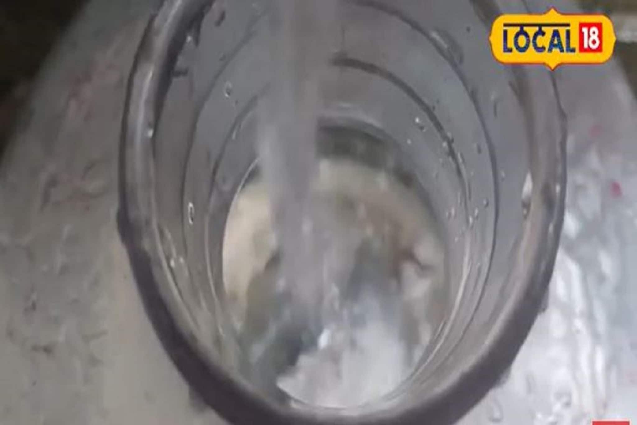 সস্তায় বোতলবন্দি জল কিনছেন! জানেন কোন বিপদ লুকিয়ে?