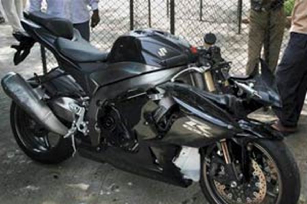 বাইক দুর্ঘটনায় অকালপ্রয়াণ তরুণ ক্রিকেটারের, ম্যাচ খেলে বাড়ি ফিরছিলেন বাইক দুর্ঘটনায় অকালপ্রয়াণ তরুণ ক্রিকেটারের, ম্যাচ খেলে বাড়ি ফিরছিলেন