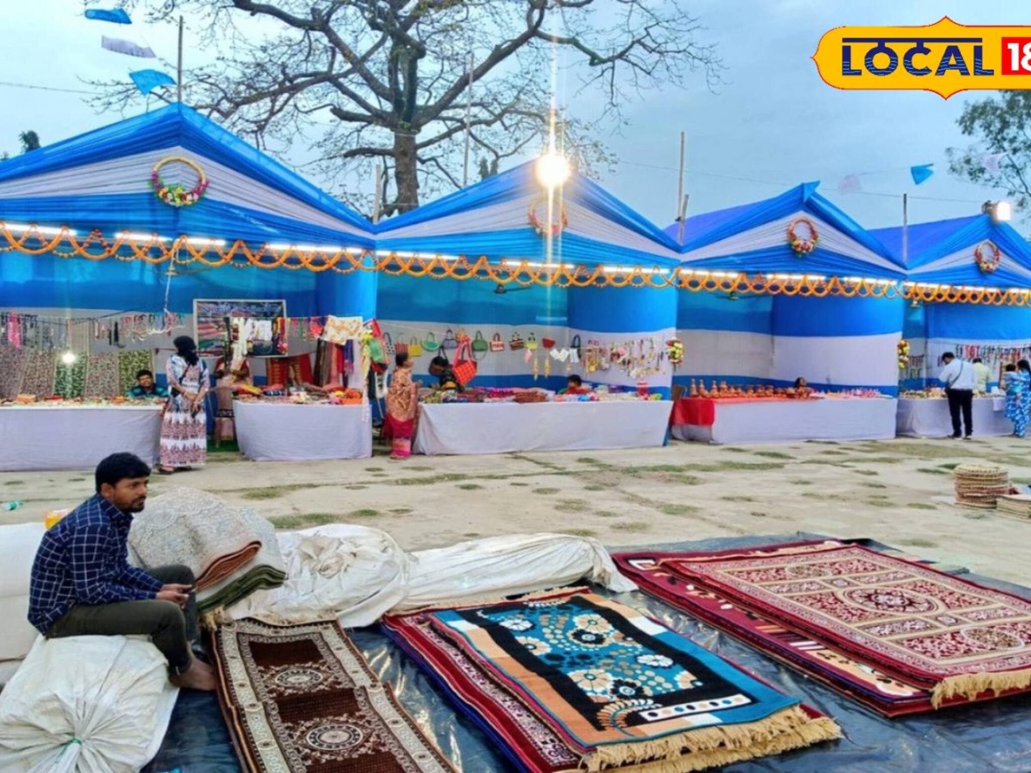 রায়গঞ্জে জমজমাট হস্ত তাঁত শিল্প ও রোজগার মেলা