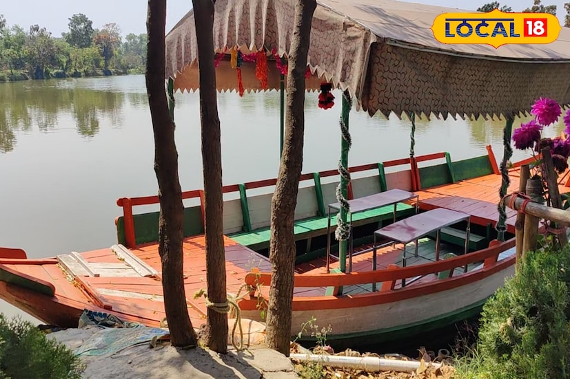 তবে এবার আর চিন্তার কোনও কারণ নেই। শান্তিনিকেতন না হলেও ওখানকার আদলে বসন্ত উৎসবের আয়োজন করা হয় পূর্ব বর্ধমান জেলার একটি জায়গায়।