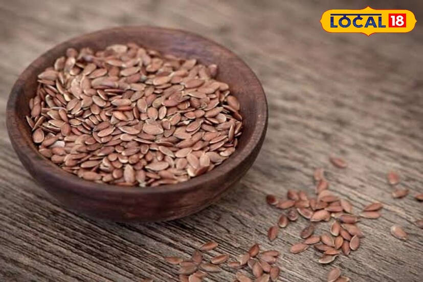  তিসি বীজ ডায়বেটিস নিয়ন্ত্রণ করে। ইনসুলিনের ক্রিয়াকলাপ নিয়ন্ত্রণ করার ক্ষেত্রে তিসির বীজ খুব কার্যকরী। ফ্ল্যাকসিডে অদ্রবণীয় ফাইবারগুলি লিগন্যান দিয়ে তৈরি যা রক্তে শর্করার মাত্রা হ্রাস করে।