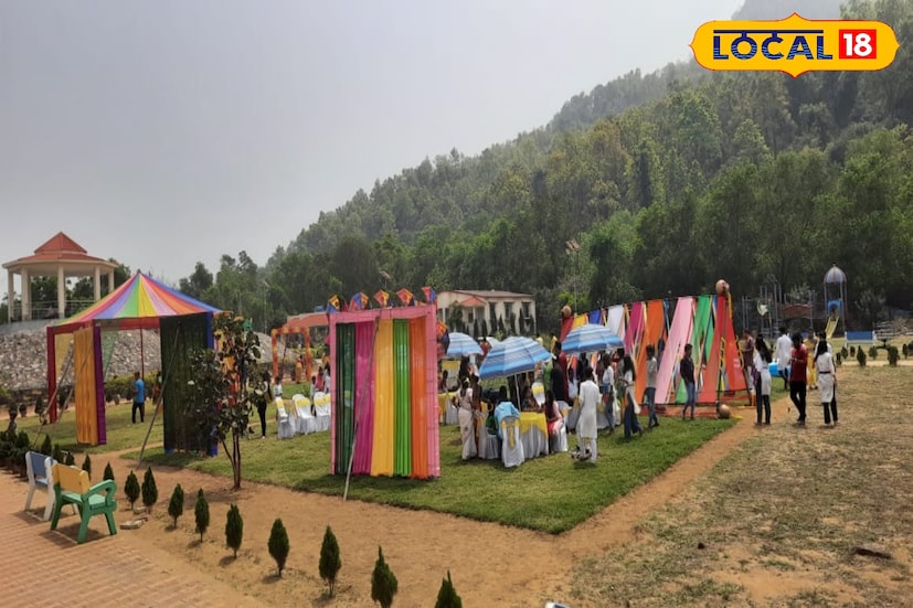 পাহাড়ের তলায় থাকছে ওপেন গার্ডেন। মনোরম পরিবেশে সময় কাটান।