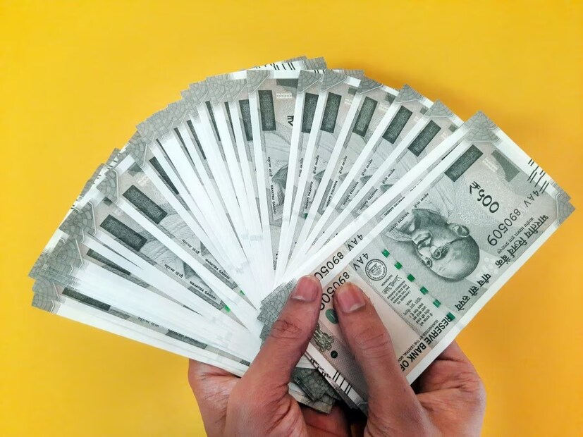 HDFC Bank ৭.০০%Axis Bank ৭.০০%

ICICI Bank ৬.৯০%

SBM Bank ৭.৭৫%

Deutsche Bank ৭.৫০%

Yes Bank ৭.২৫%