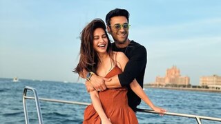 দ্বিতীয়বার বিয়ের পিঁড়িতে সলমনের শ্যালক; চলতি মাসেই দিল্লিতে বসতে চলেছে পুলকিত-কৃতীর বিয়ের আসর, যোগ দিচ্ছেন কারা? দ্বিতীয়বার বিয়ের পিঁড়িতে সলমনের শ্যালক; চলতি মাসেই দিল্লিতে বসতে চলেছে পুলকিত-কৃতীর বিয়ের আসর, যোগ দিচ্ছেন কারা?