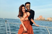 দ্বিতীয়বার বিয়ের পিঁড়িতে সলমনের প্রাক্তন ভগ্নীপতি! বিয়ে করতে চলেছেন কৃতিকে