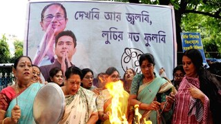 দুই মুখকে বিশেষ দায়িত্ব