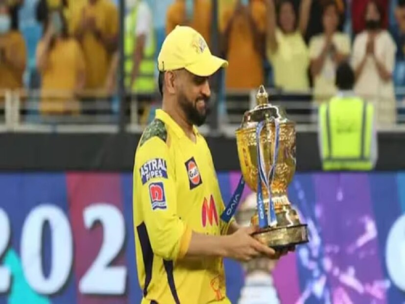 আশঙ্কা করা হচ্ছে, এটাই ধোনির শেষ আইপিএল মরশুম হতে পারে। যদি তেমনটাই হয়, তাহলে চেন্নাই সুপার কিংস দলের কাউকে এই দায়িত্বটা পরের বছর থেকে গ্রহণ করতেই হত। কিন্তু তার আগেই সেই দায়িত্ব পেয়ে গেলেন ঋতুরাজ। 