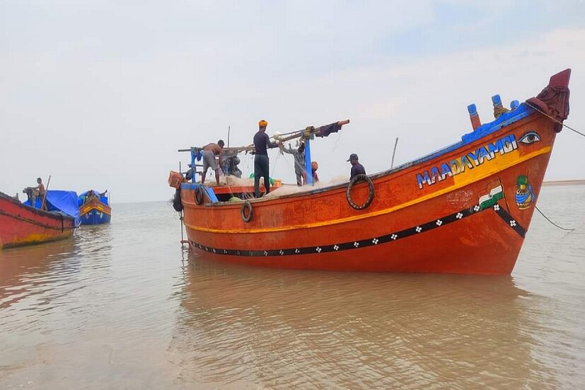 Bengal Heat Alert-Rain Forecast: বাতাসে আর্দ্রতা পরিমাণ ৭৮ শতাংশ। দিঘা-সহ পূর্ব মেদিনীপুর জেলার সর্বত্রই বাড়ছে তাপমাত্রা। দিঘায় এদিন বিকেলের পর ঝড়বৃষ্টির সম্ভাবনা রয়েছে। আগামী কয়েক দিন দিঘা-সহ জেলার সর্বত্রই বাড়বে তাপমাত্রা।