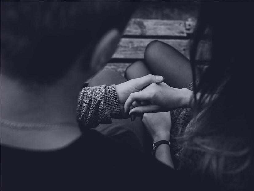 *সঠিক সময় শারীরিক মিলনের ফলে এক ধাক্কায় শরীরের নানা সমস্যা কমে যায়। শারীরিক সম্পর্ক শরীরের রোগ প্রতিরোধ ক্ষমতা বাড়িয়ে তুলতে সাহায্য করে। কিন্তু বর্তমান সময়ে যৌন জীবনে নিরাসক্তি এবং সম্পর্কে  অনীহা বিশ্বের প্রায় সব দেশের দম্পতিদের মধ্যেই দেখা যাচ্ছে। সংগৃহীত ছবি। 