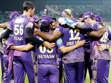 KKR News: ২ ম্যাচ জিতেও খারাপ খবর কেকেআর শিবিরে? চোট দলের তারকা ব্যাটারের!