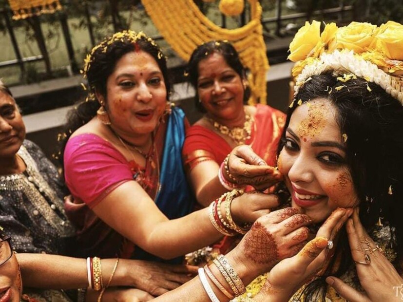 শুক্রবার ছিল কাঞ্চন-শ্রীময়ী আইবুড়ো ভাত। সেই ছবি অভিনেত্রী ভাগ করে নিয়ে ছিলেন স্যোশাল মিডিয়ায়। (ছবি- তথাগত ঘোষ)