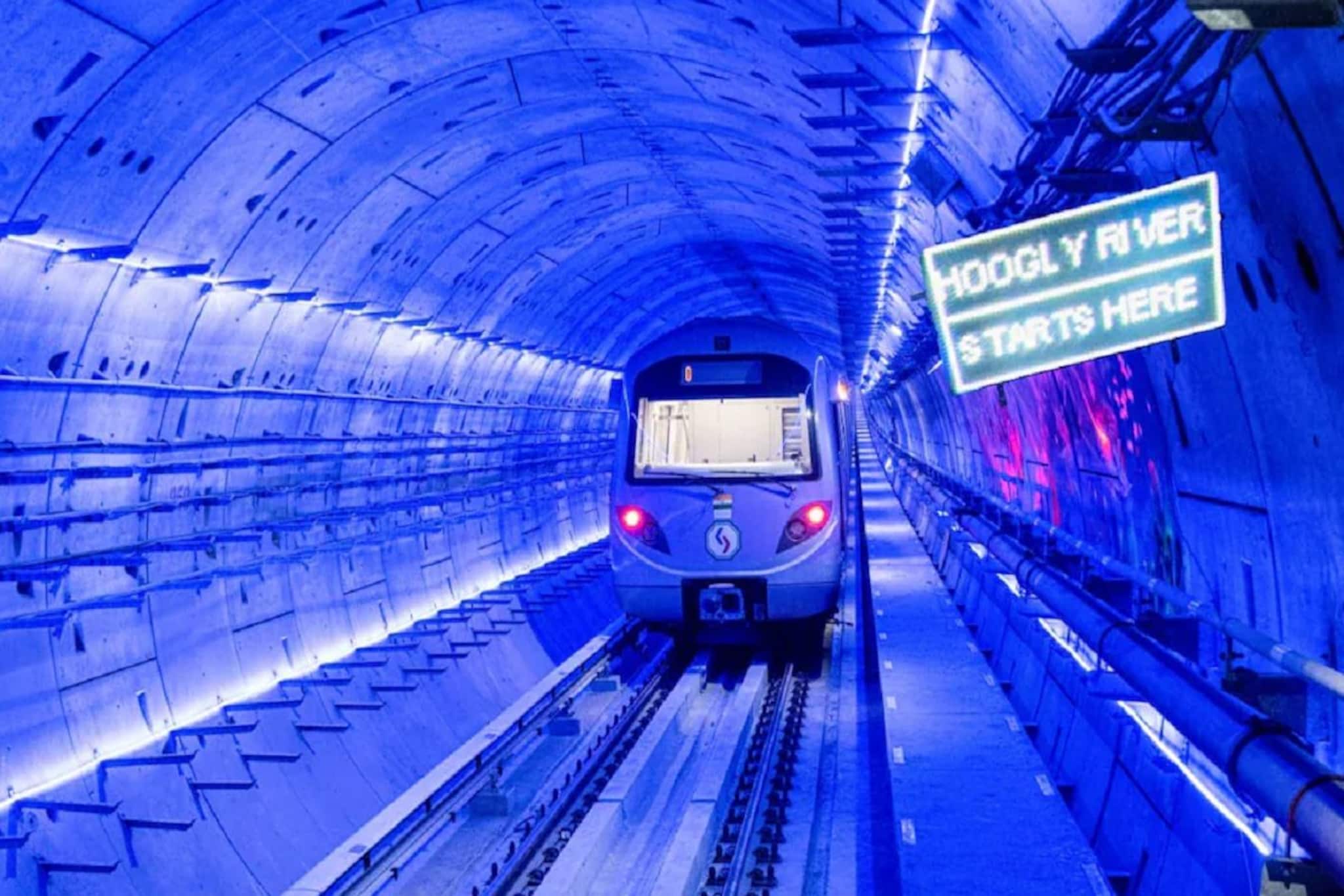 গঙ্গার নীচে মেট্রো চলাচলের সময়সীমা বদল, ২ মেট্রোর মাঝে বাড়ল ব্যবধান, জানুন সূচি