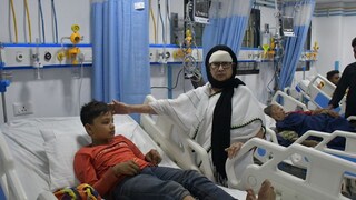 হাসপাতালে আহতদের দেখতে যান মুখ্যমন্ত্রী মমতা বন্দ্যোপাধ্যায়