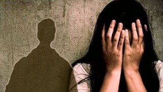 উঁচু ক্লাসের ছাত্রীদের সঙ্গে কম্পিউটার রুমে কুকীর্তি! সাসপেন্ড করা হল আলিপুরদুয়ারের হাইস্কুলের ভূগোল শিক্ষককে 