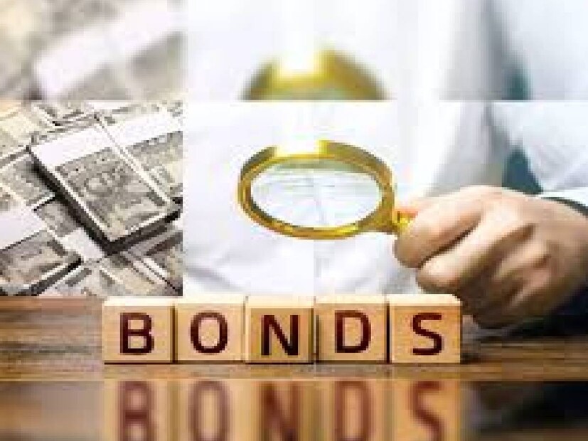 উদ্দেশ্য ছিল, নগদে যাঁরা বিভিন্ন রাজনৈতিক দলকে ‘চাঁদা’ দিয়ে থাকেন, তার এক বিকল্প তথা স্বচ্ছ পদ্ধতি তৈরি করা৷ নিয়ম ছিল, এই নির্বাচনী বন্ড প্রকল্পের আওতায়, যে কোনও ব্যক্তি বা সংস্থা কোনও একটি নির্দিষ্ট রাজনৈতিক দলের হয়ে এসবিআই-এর কাছ থেকে বন্ড কিনতে পারবেন৷ পরিবর্তে সেই টাকা ভাঙিয়ে নিতে পারবেন সংশ্লিষ্ট রাজনৈতিক দল৷ 