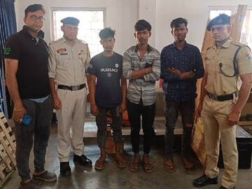 দিল্লিগামী ট্রেনে চেপে উত্তরে পালানোর ছক বানচাল, ত্রিপুরা থেকে গ্রেফতার রোহিঙ্গা