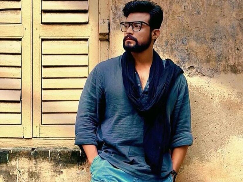 অভিনেতা জানান, তিনি বন্ডে সই করে হাসপাতাল থেকে ছুটি নিয়ে বাড়িতে ফিরে এসেছেন। চিকিৎসক তাঁকে ২-৩ টানা বেড রেস্ট করার পরামর্শ দিয়েছেন। 