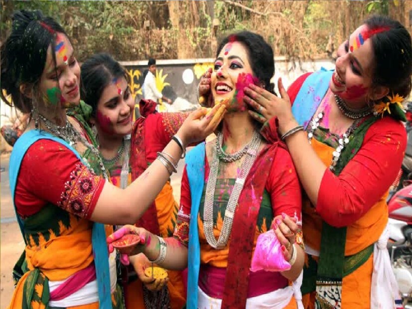 *সকলেরই আশা রয়েছে পৌষমেলার মতোই এবছর বসন্তোৎসব আয়োজন হবে। যদিও এ বিষয়ে এখনও পর্যন্ত শান্তিনিকেতন ট্রাস্ট ও বিশ্বভারতী কর্তৃপক্ষ কোনও সদর্থক ভূমিকা পালন করেনি। ফাইল ছবি। 