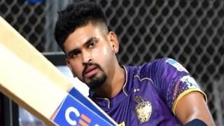 শ্রেয়স আইয়রের ফিটনেস নিয়ে ধোঁয়াশা: আইপিএলের প্রথম ম্যাচের আগেও কেকেআর অধিনায়ক শ্রেয়স আইয়র পুরোপুরি ফিট কিনা, প্রথম ম্য়াচে খেলতে পারবেন কিনা তা নিয়ে রয়েছে ধোঁয়াশা। নীতিশ রানা জানিয়েছেন, শ্রেয়স মোটামুটি ফিট। প্রয়োজনে তিনি অধিনায়কত্ব করতে রাজি। ফলে শ্রেয়স না পাওয়া গেলে সমস্যা হতে পারে কেকেআরের।