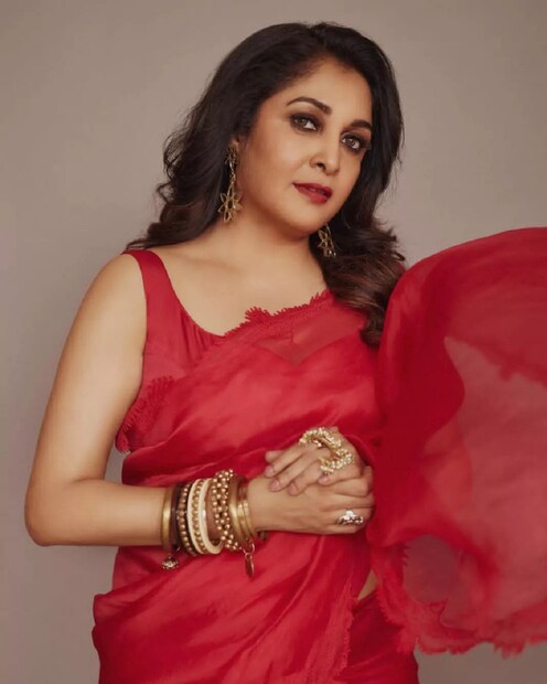 দক্ষিণী পরিচালক কে এস রবিকুমারের সঙ্গে তাঁর সম্পর্ক গোপন নয়৷ সকলেই জানতেন তাঁদের প্রেমের কথা৷ কে এসের অনেক ছবিতেই কাজ করেন রাম্যা৷ 
