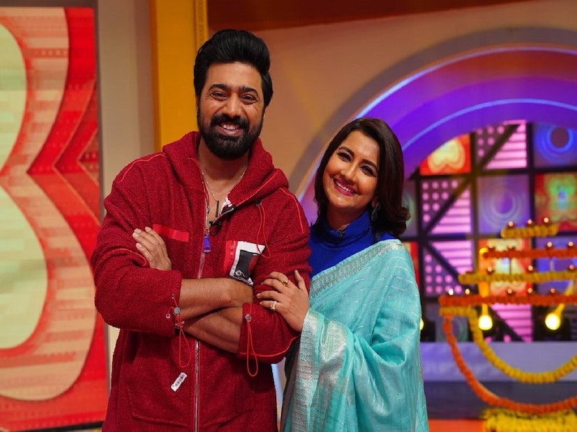 ভোটের ময়দানে রচনা বন্দ্যোপাধ্যায়৷ এবার তৃণমূলের প্রার্থী তিনি৷ হুগলি লোকসভা কেন্দ্রের পার্থী বাংলার দিদি নম্বর ১৷ 