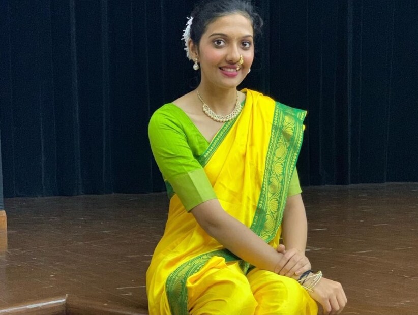 ১৯৯৫ সালে ভোপালের কস্তুরবা নগরে সৃষ্টির জন্ম। ছোটবেলা থেকেই পড়াশোনায় অত্যন্ত মেধাবী। দ্বাদশ শ্রেণীতে ৯৩.৪ শতাংশ নম্বর নিয়ে উত্তীর্ণ হন। ভোপালের রাজীব গান্ধি গর্বযোগিকী বিশ্ববিদ্যালয় থেকে মেকানিক্যাল ইঞ্জিনিয়ারিং পাশ করেন। সৃষ্টির বাবা জয়ন্ত দেশমুখও ইঞ্জিনিয়ার। মা সুনীতা দেশমুখ প্রাক প্রাথমিক স্কুলের শিক্ষিকা। ড. নাগার্জুন গৌড়ার সঙ্গে সাত পাকে বাঁধা পড়েছেন সৃষ্টি। তিনিও আইএএস অফিসার। বর্তমানে সৃষ্টির ইনস্টাগ্রামে ২.৪ মিলিয়ন ফলোয়ারও রয়েছে।