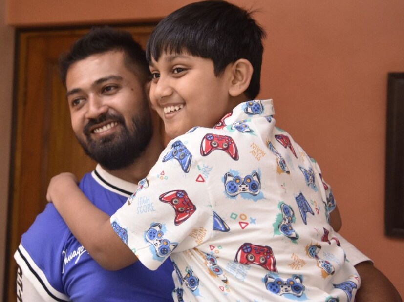'খেলাঘর বাঁধতে লেগেছি' কলকাতার প্রথম এ.আই চলচ্চিত্র। তাও আবার বানানো হয়েছে শিশুদের কথা মাথায় রেখে। বর্তমান প্রজন্মের ওপর আধুনিক প্রযুক্তি কতটা প্রভাব বিস্তার করছে, এই সিনেমায় সেটাই দেখানো হবে। 