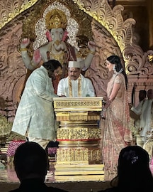 অনন্ত-রাধিকার প্রাক বিবাহ অনুষ্ঠানের মুহূর্ত, দেখে নিন আনন্দ উচ্ছ্বাসের রঙিন ছবি