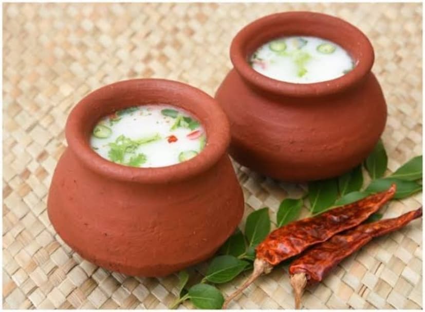৪. সতেজতা এবং শিথিলতাবাটার মিল্ক খাওয়ার পর একজন প্রশান্তি ও সতেজতা অনুভব করেন। এর শীতল এবং আরামদায়ক বৈশিষ্ট্যগুলি আপনার মনে ছাপিয়ে থাকে, যখন মন সুস্থ থাকে তখন আপনি দৈনন্দিন জীবনের স্বাভাবিক কাজকর্ম সুখের সঙ্গে করতে পারবেন।